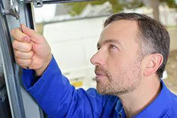 Hialeah Exclusive Garage Door Repair Service Hialeah, FL 786-350-1284 Hialeah Exclusive Garage Door Repair Service Hialeah, FL 786-350-1284 - maintenance-side